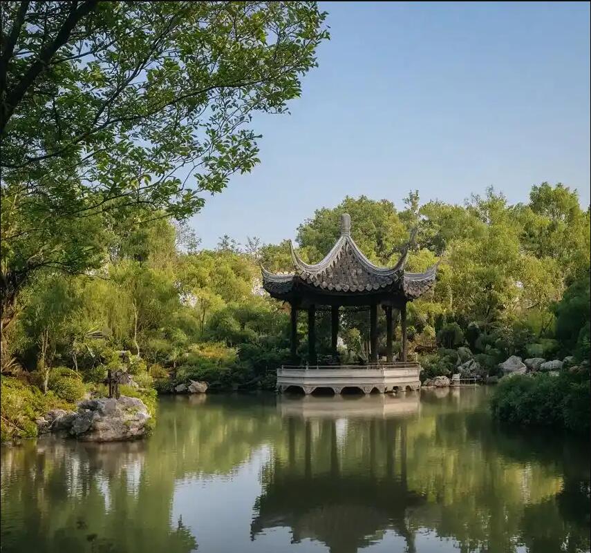 宁波鄞州向雪餐饮有限公司